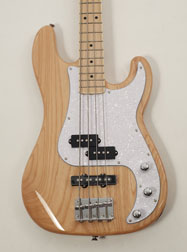 SX Ursa 3 LT MN Ash NA Medium Scale Bass